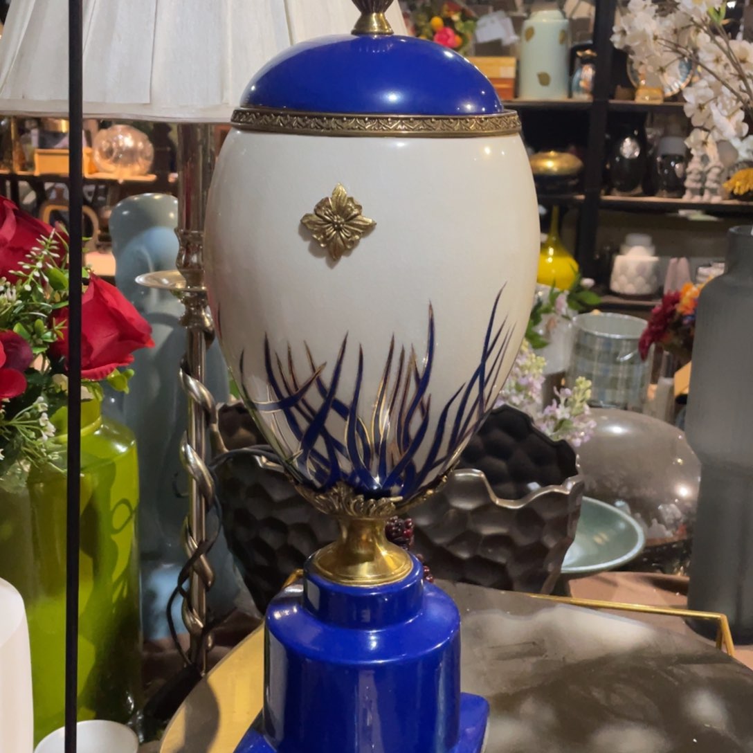 陶瓷工艺，摆件花瓶，外贸家具。