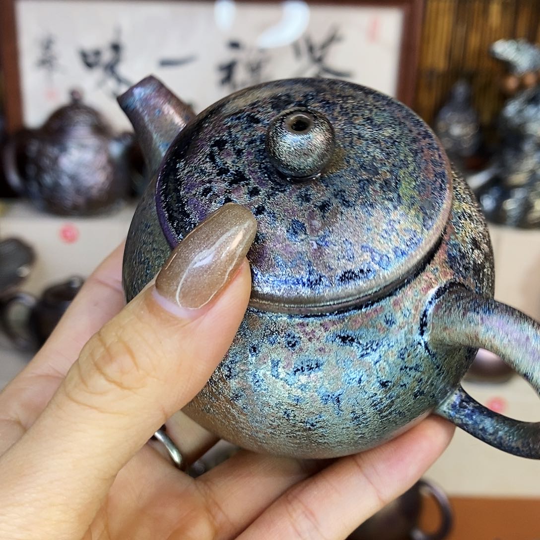 陈***华杯云南建水紫陶柴烧壶