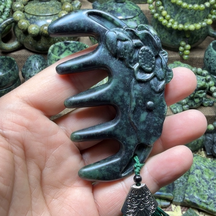 蛇纹石玉未镶嵌药王石能量养生产品