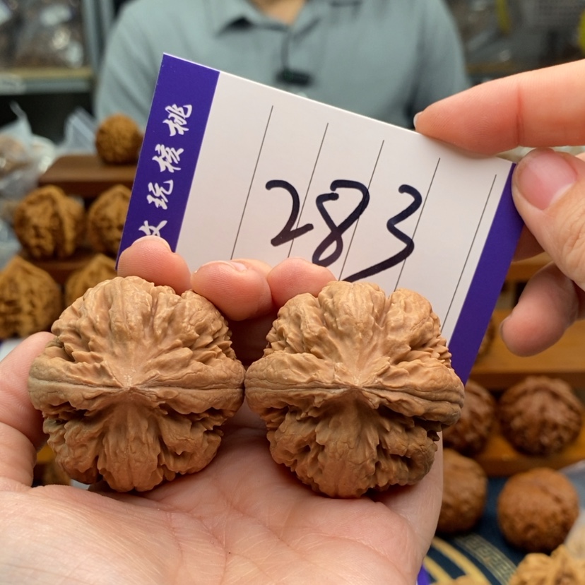 【闪购商品】文玩核桃吊坠43霸王龙