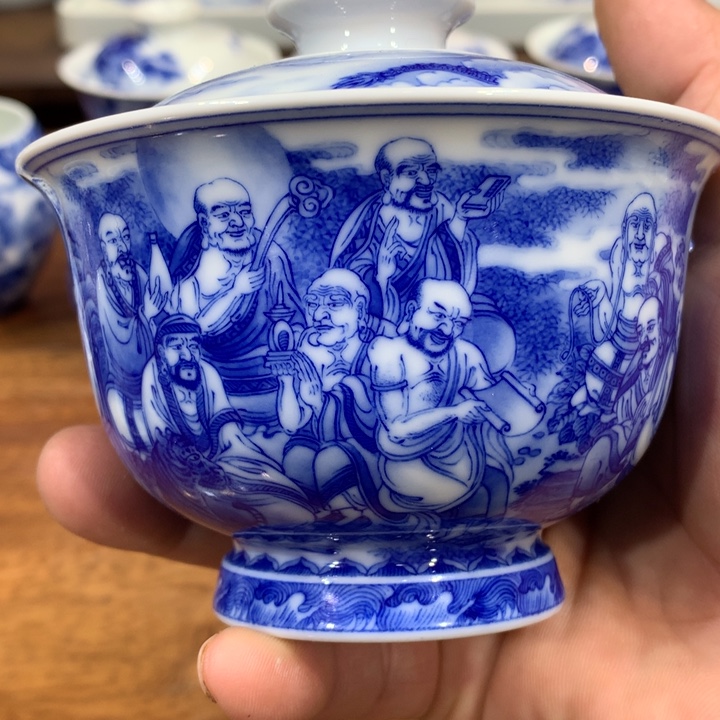 晓竹窑青花十八罗汉盖碗