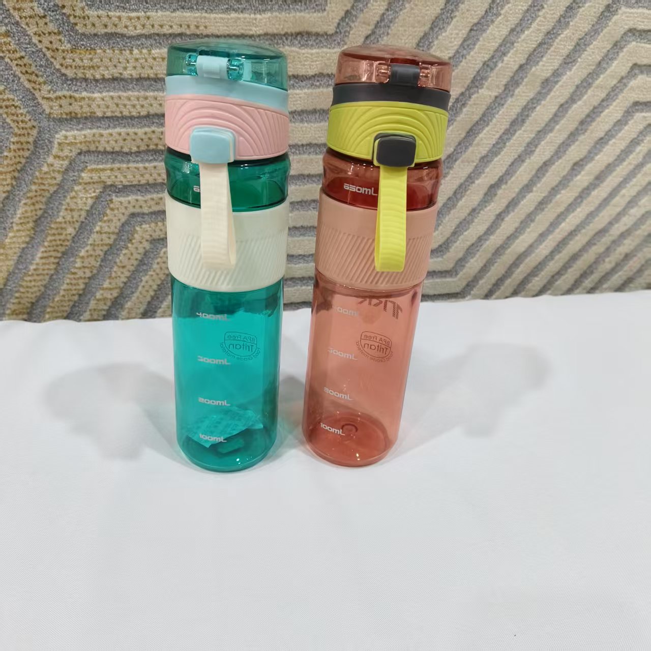 便携防漏防滑直饮口tritan材质适合户外健身(091781)