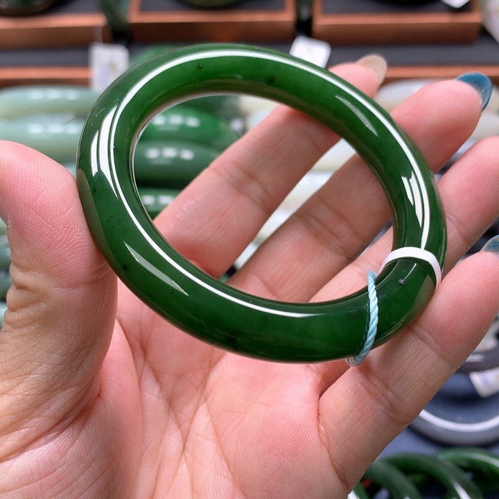 【闪购商品】未镶嵌手镯和田玉（碧玉）6