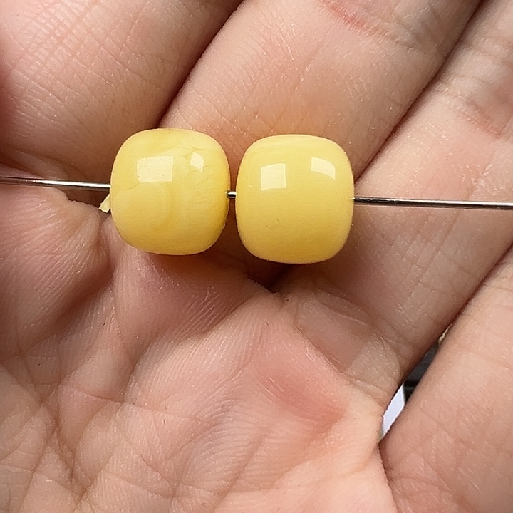 烂***斯蜜蜡未镶嵌吊坠(不含链)