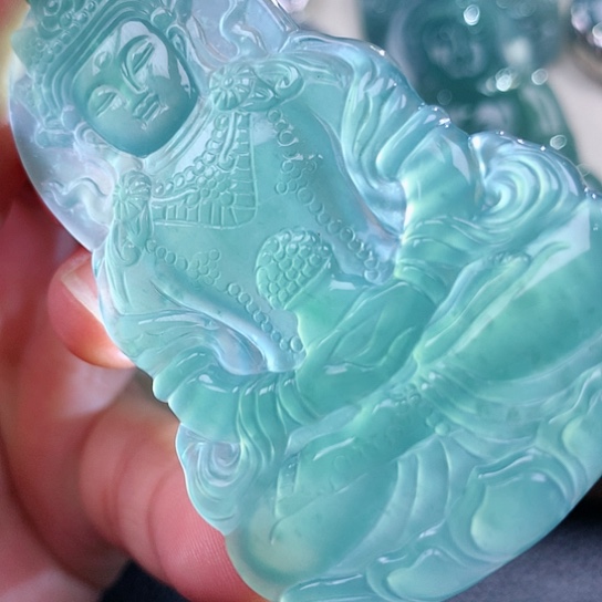 【闪购商品】翡翠颈饰未镶嵌天然翡翠