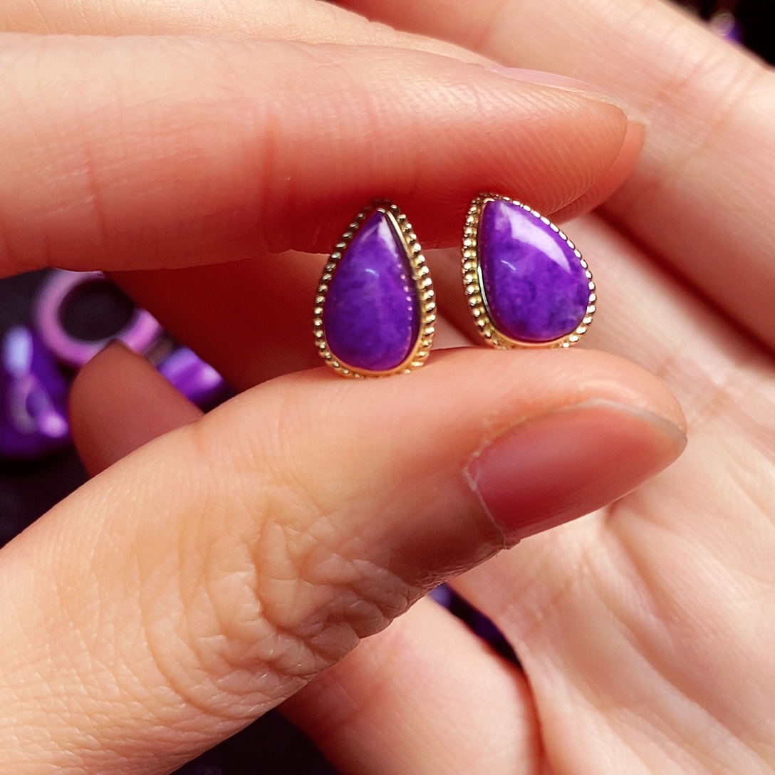 苏纪石（舒俱来）耳饰18K金镶嵌