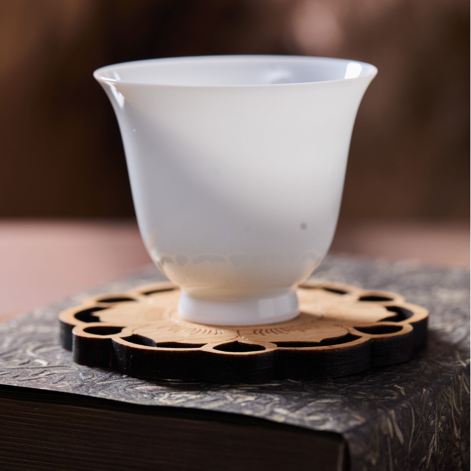 熊友根窑白瓷花神杯手工薄胎瓷器主人杯主人杯手绘家用纯白大号