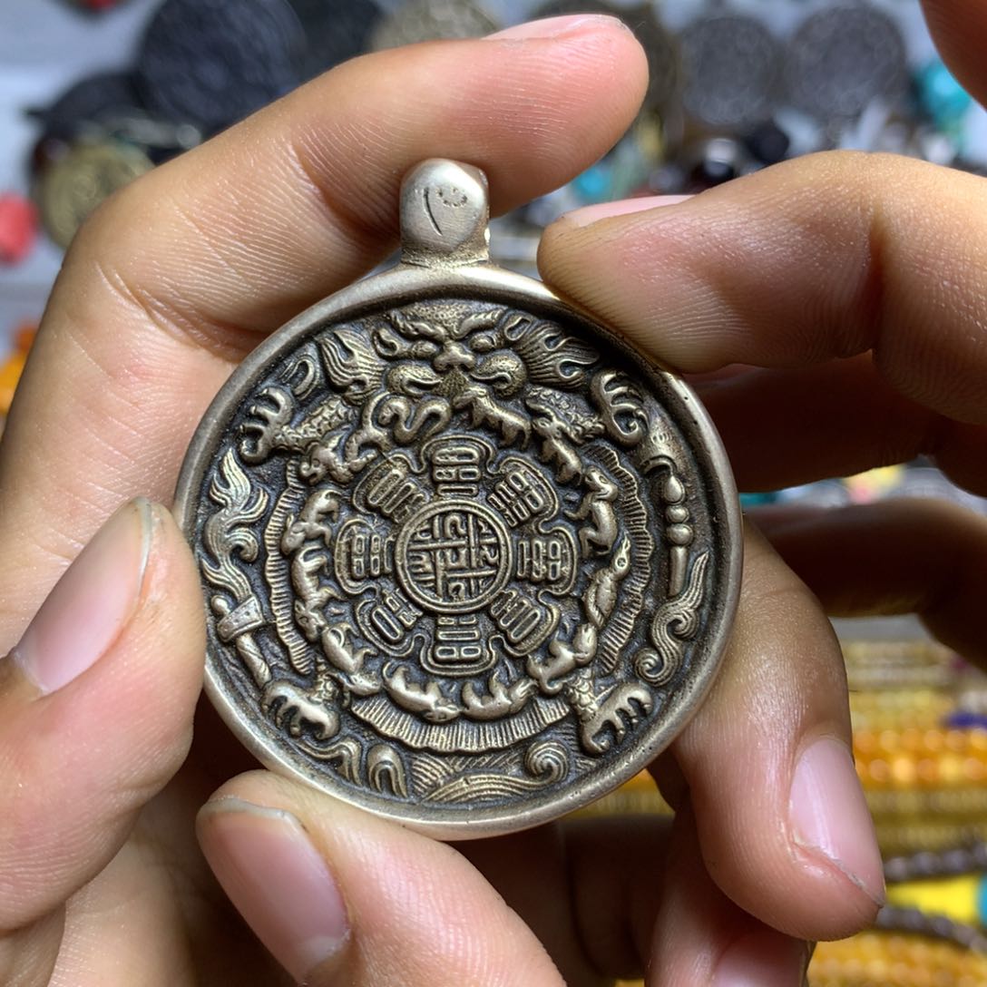 泥塑我是不是该打个