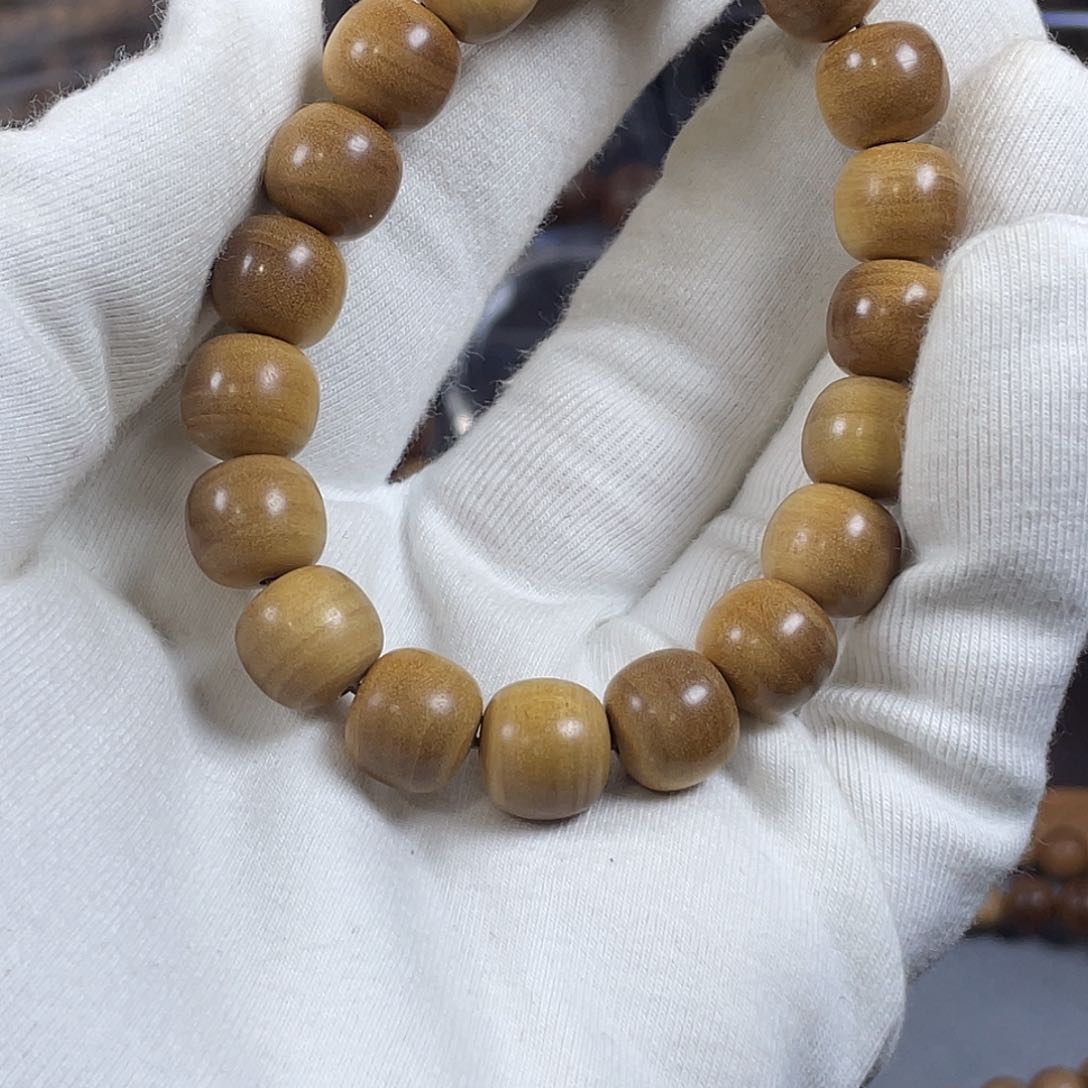 檀香木Z****.10/11横纹黑肉，印度老山檀香