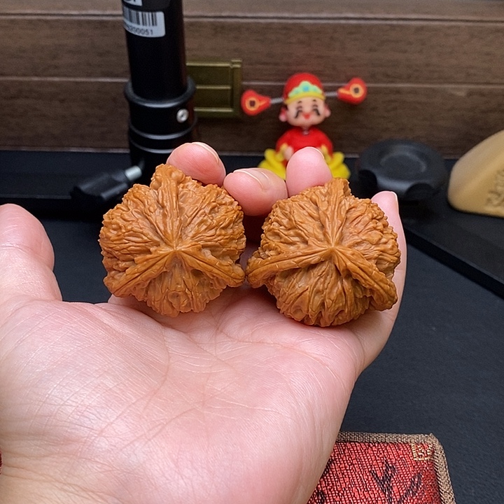****生把件文玩核桃白奔