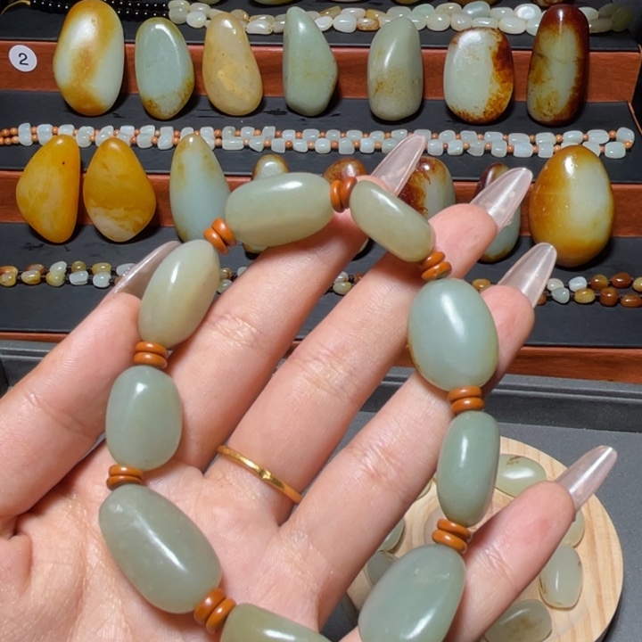 手链未镶嵌和田玉