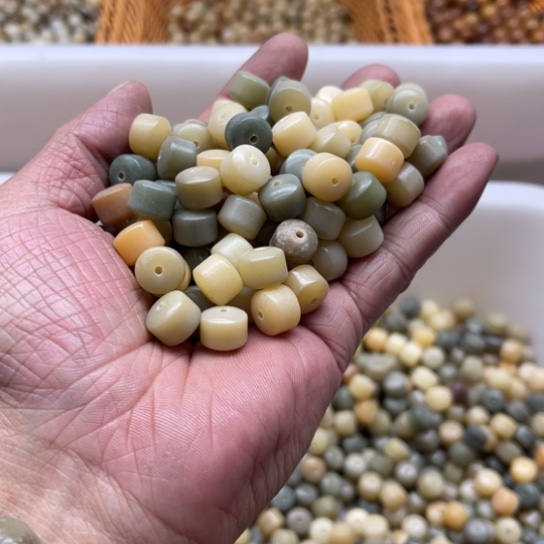 白玉菩提吊坠10-8多宝经纶200颗