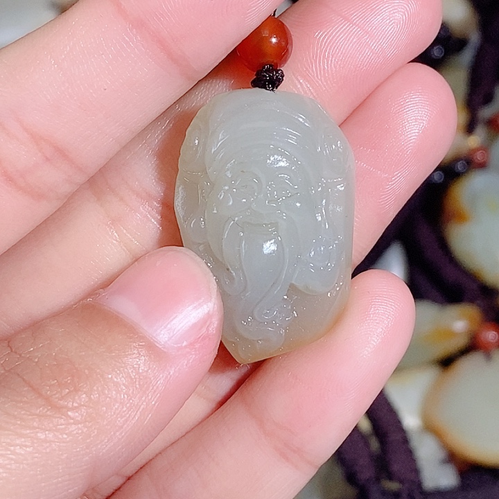 和田玉未镶嵌颈饰