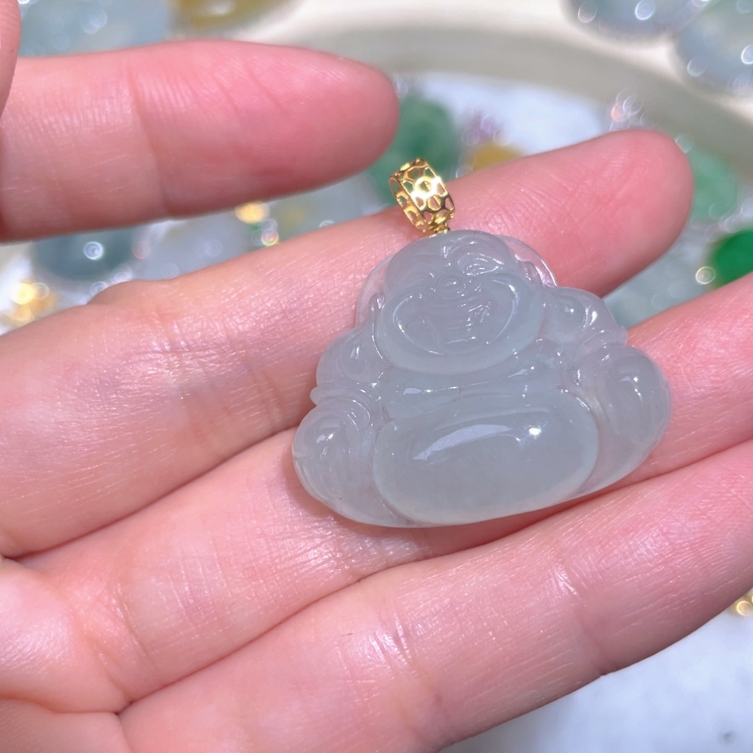 翡翠颈饰18K金镶嵌翡翠