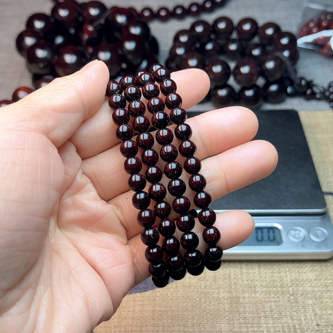 檀香紫檀（小叶紫檀）0.6 108颗