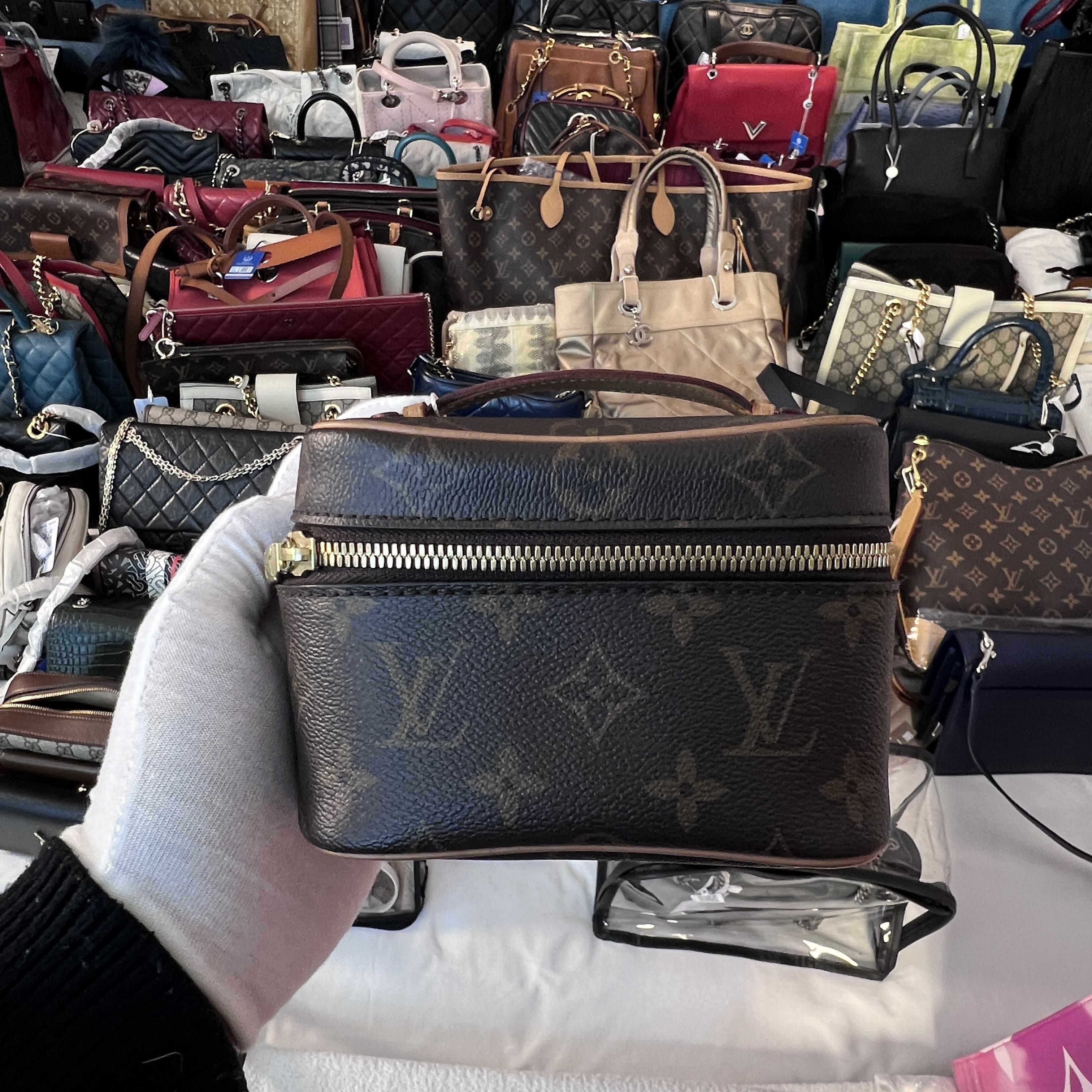 95新 LouisVuitton/路易威登 nicenano化妆盒子包小号/美美在包展