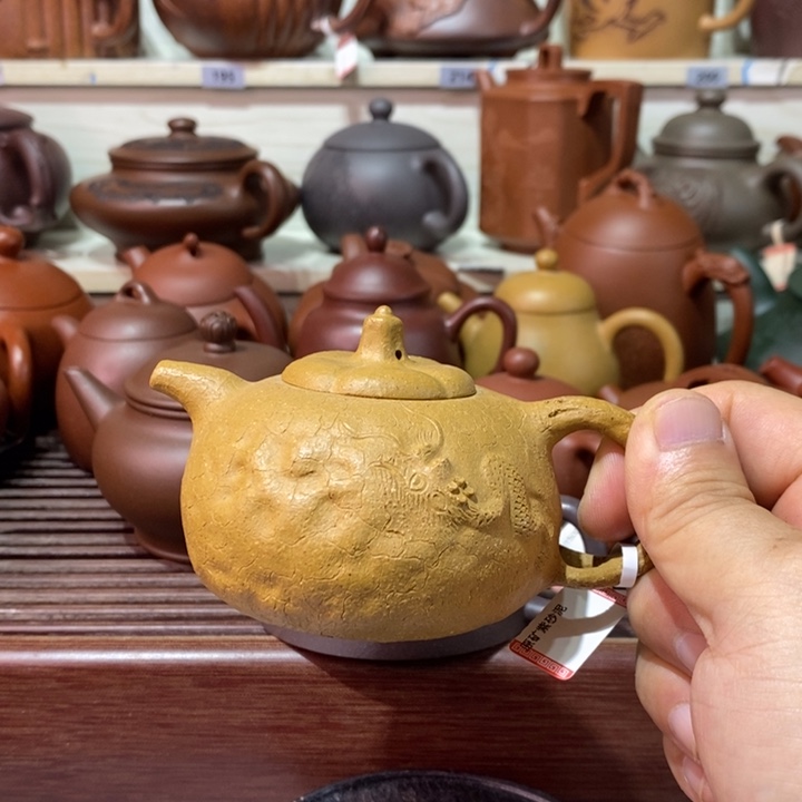 茶壶紫砂精工制作