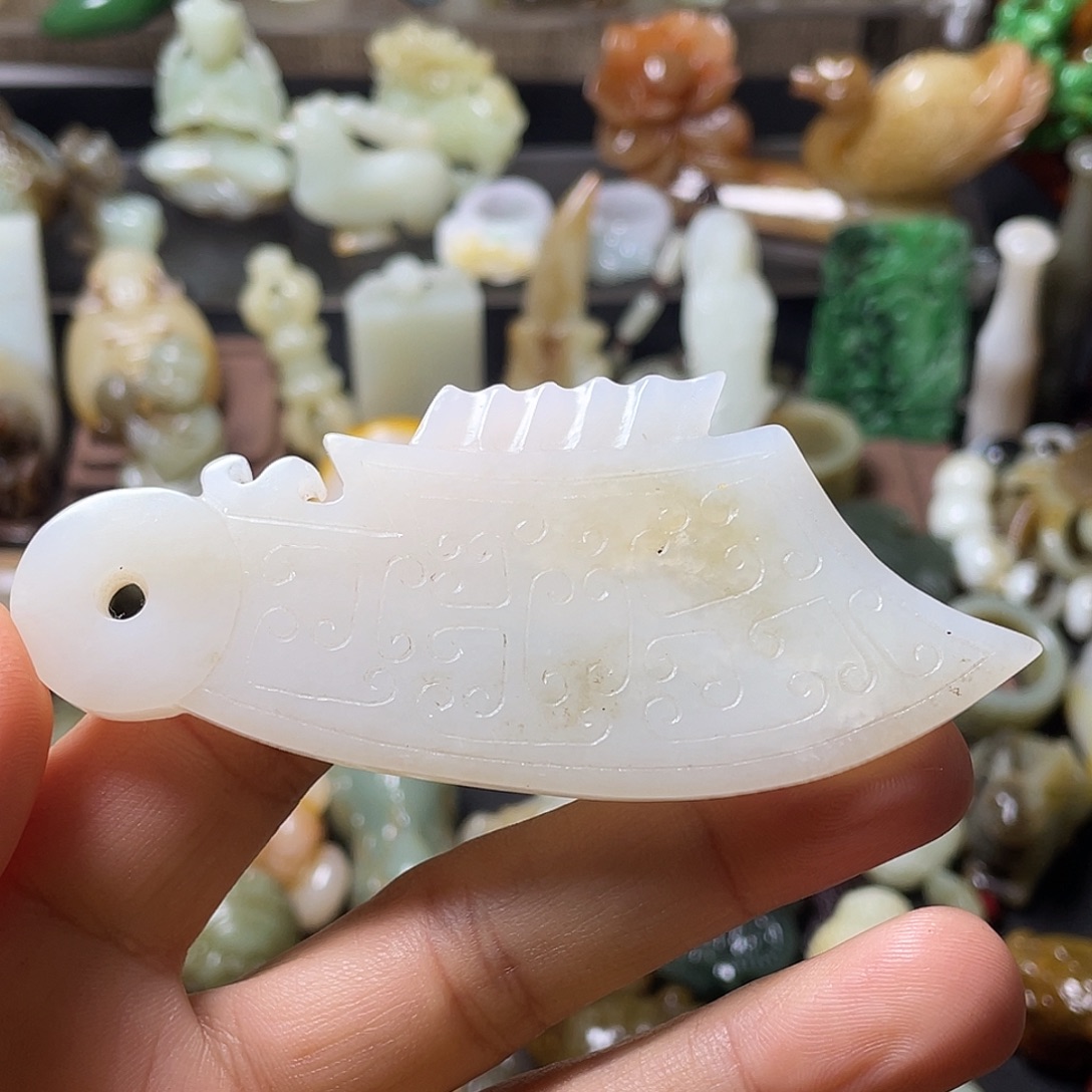 和田玉（糖玉）未镶嵌颈饰