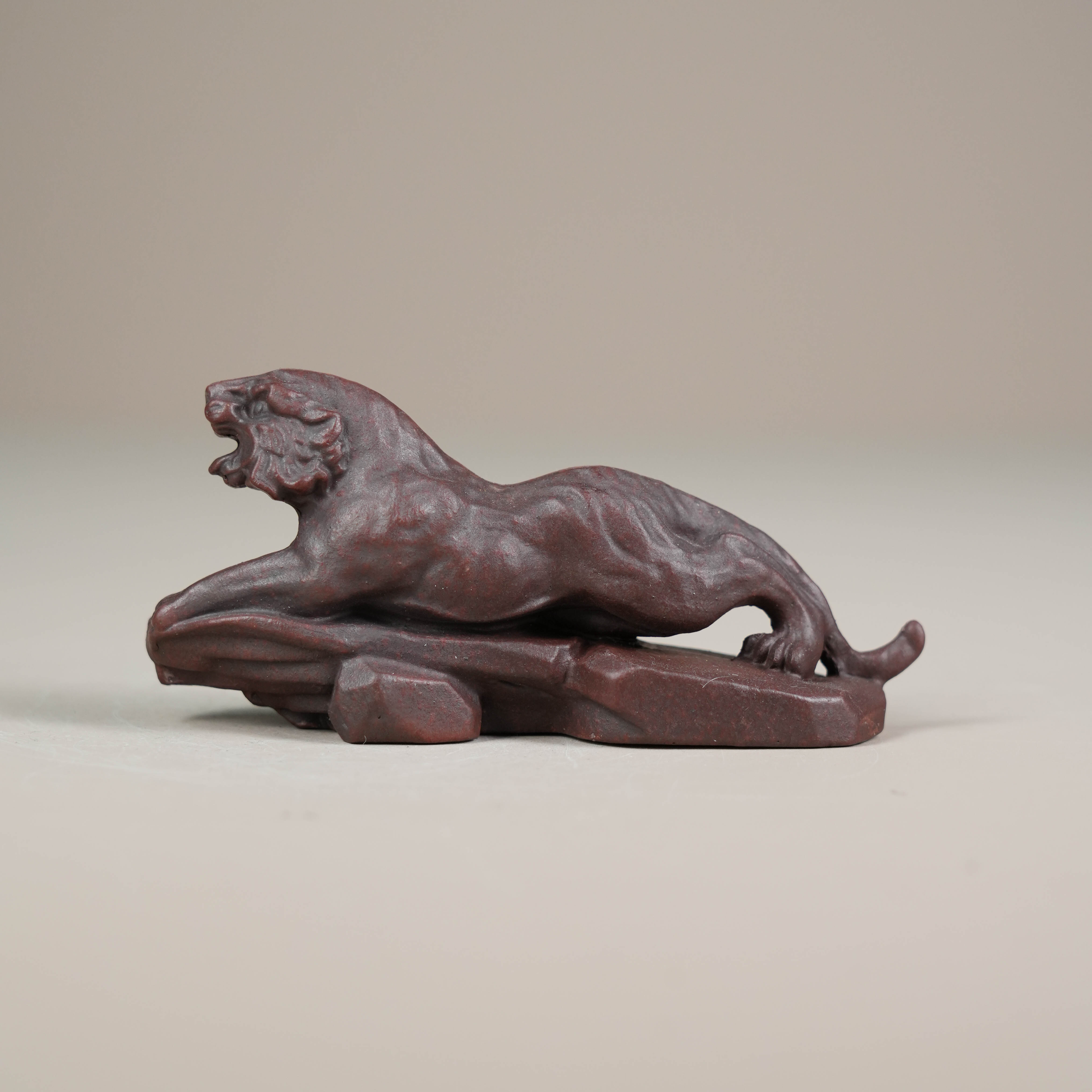 FF 27903 猛虎上山 紫砂茶宠