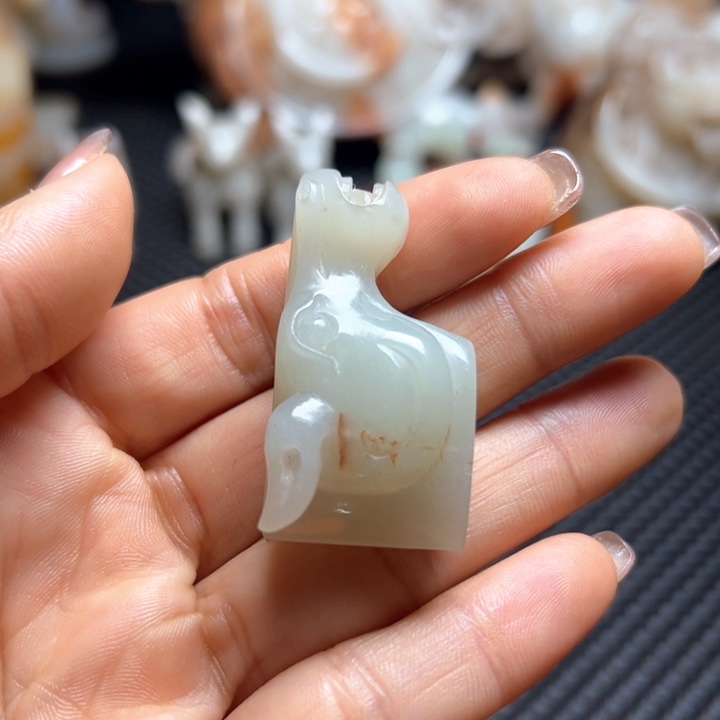 和田玉（糖玉）挂件未镶嵌