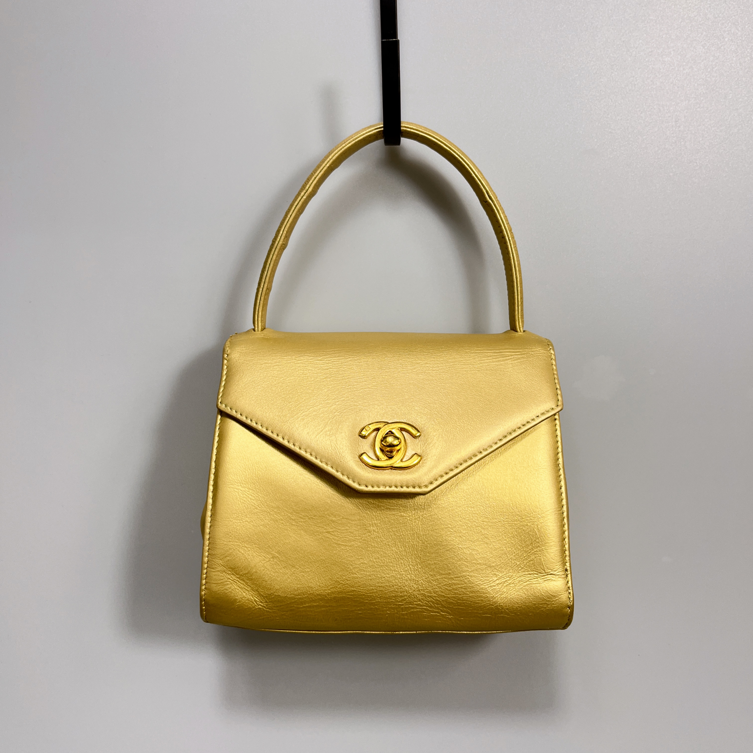 95新 Chanel/香奈儿 复燃精选/金色kellymini手提包