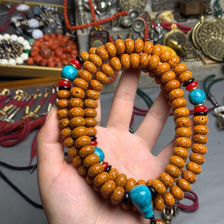 藏地密码藏饰品串