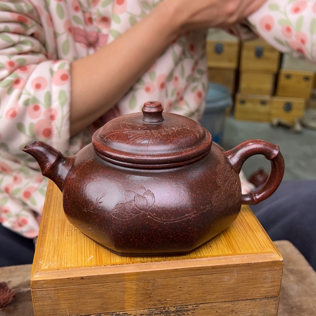 紫砂茶壶宜兴紫砂艺术