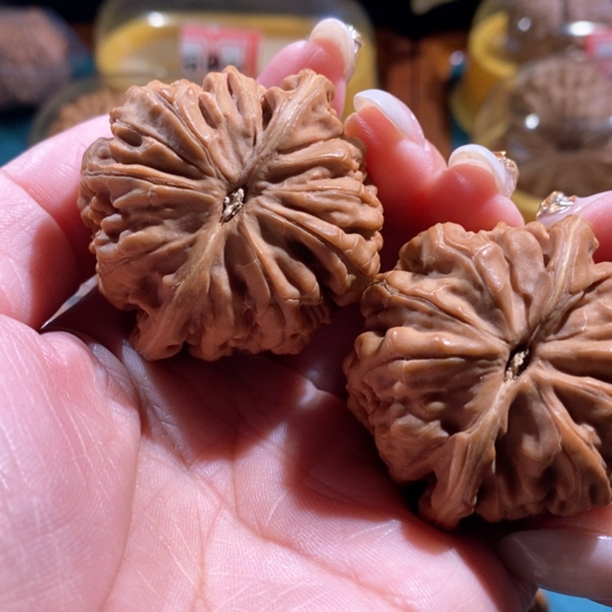 【闪购商品】文玩核桃吊坠小*蛋凤凰台