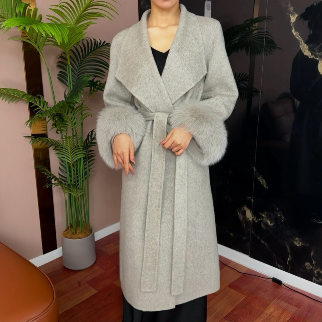 牦牛绒羊毛桑蚕丝狐狸毛袖长款设计师韩系腰带大衣气质时尚8702