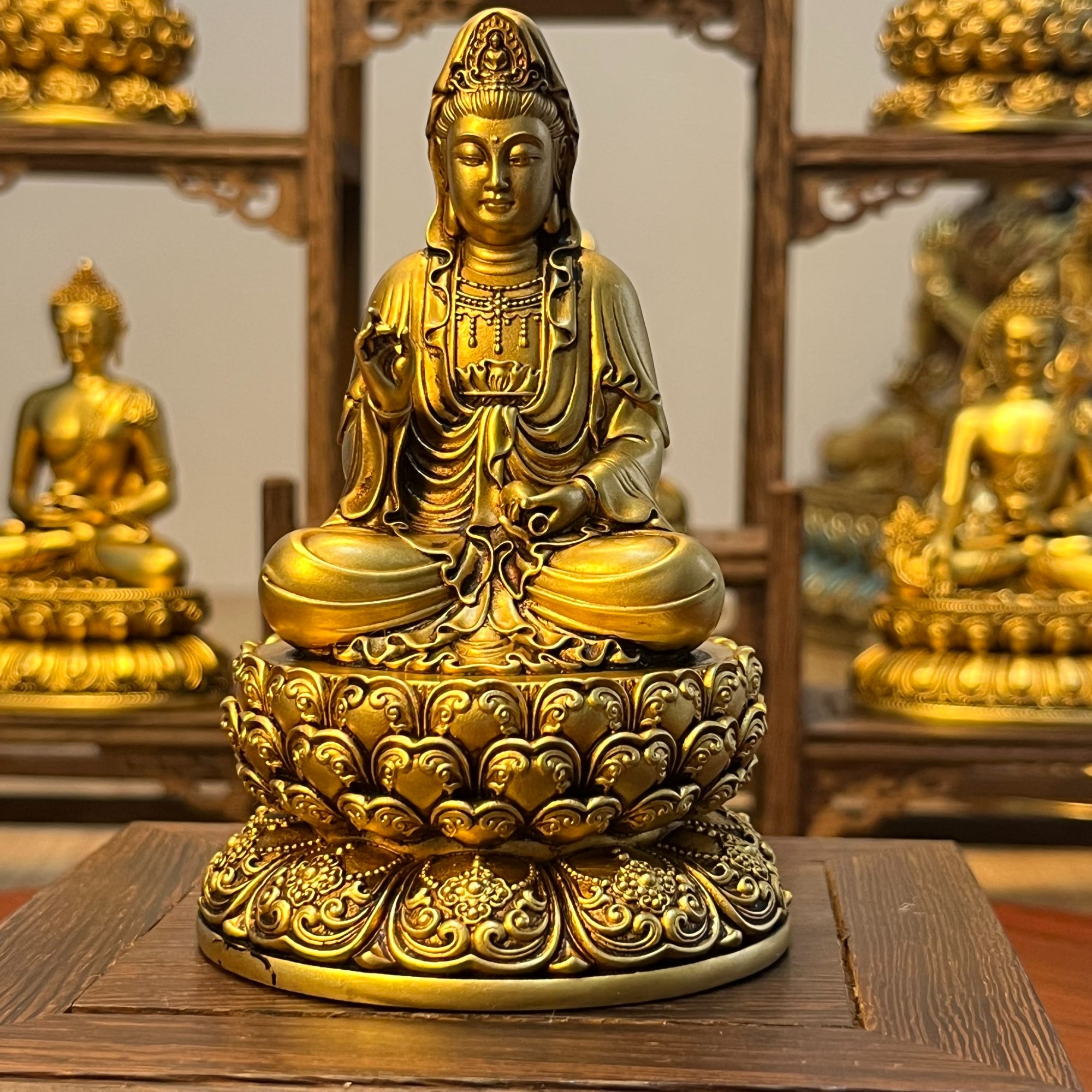 十公分净瓶观音造像摆件