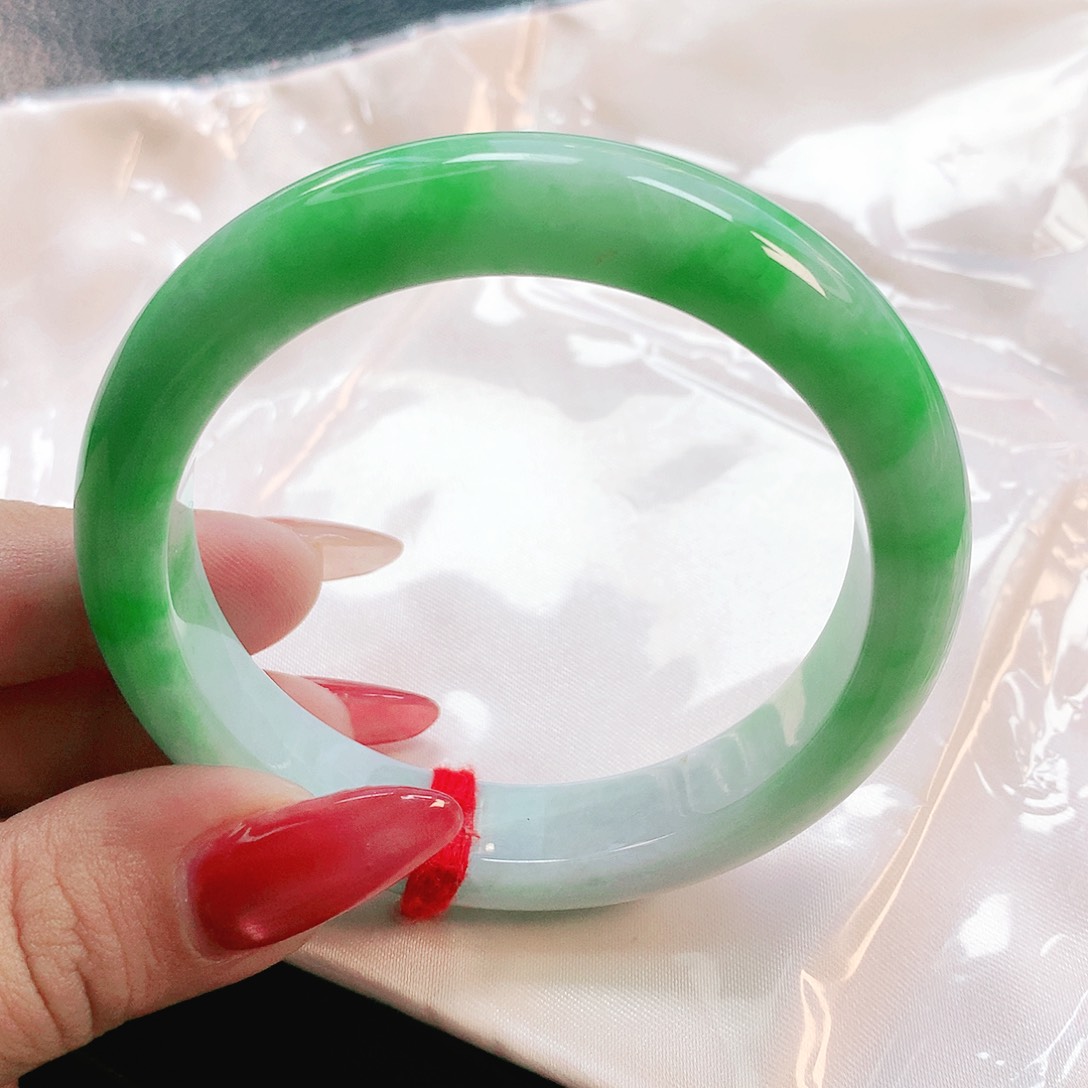 未镶嵌手镯翡翠2574