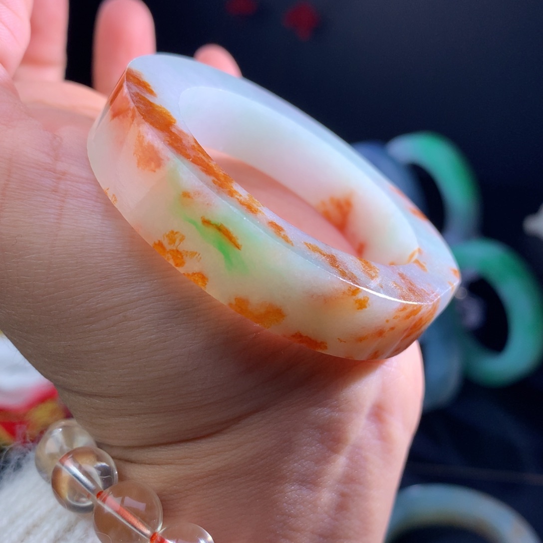 定制翡翠燕子强推18未镶嵌