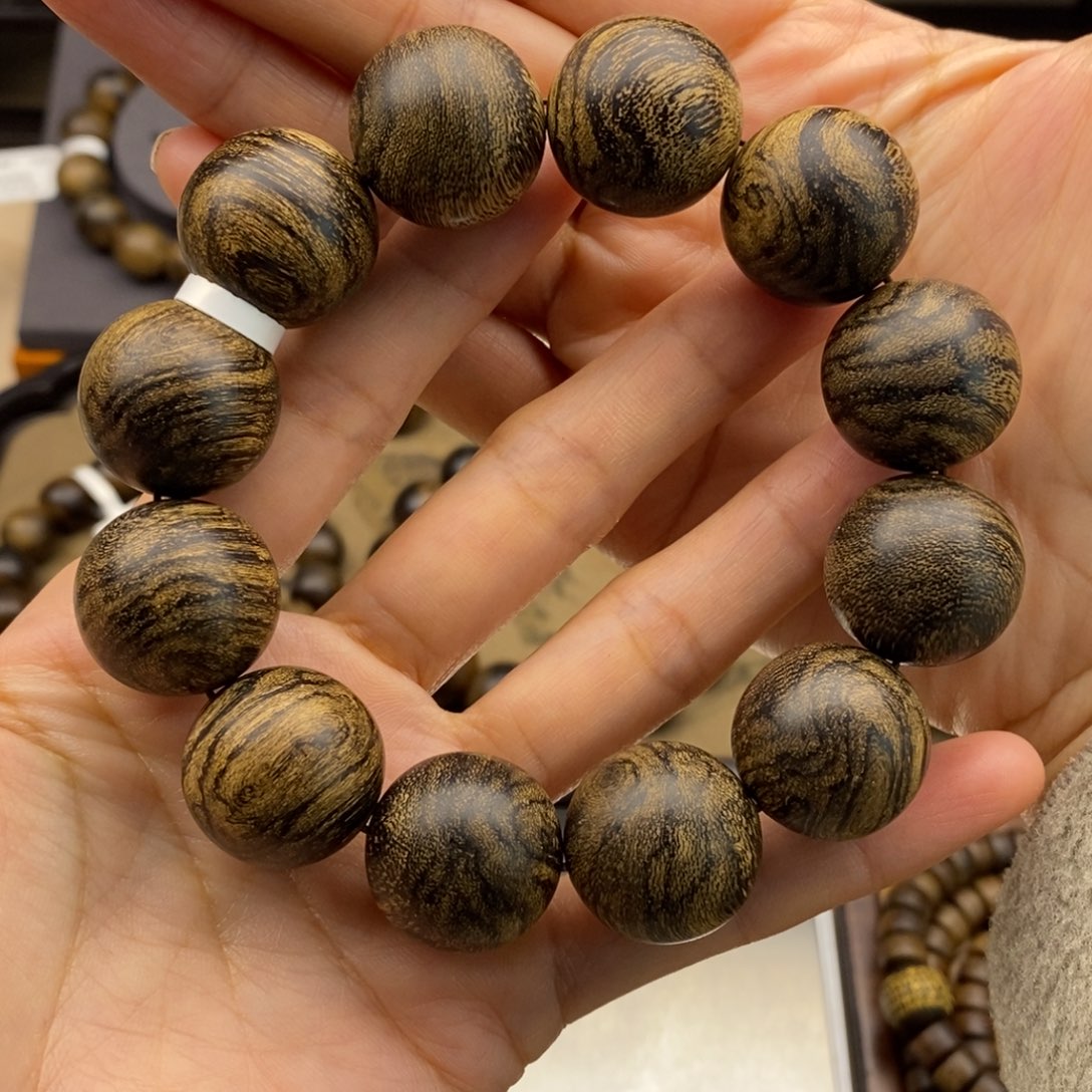 沉香手串佛*越南芽庄白棋瘤疤2.0