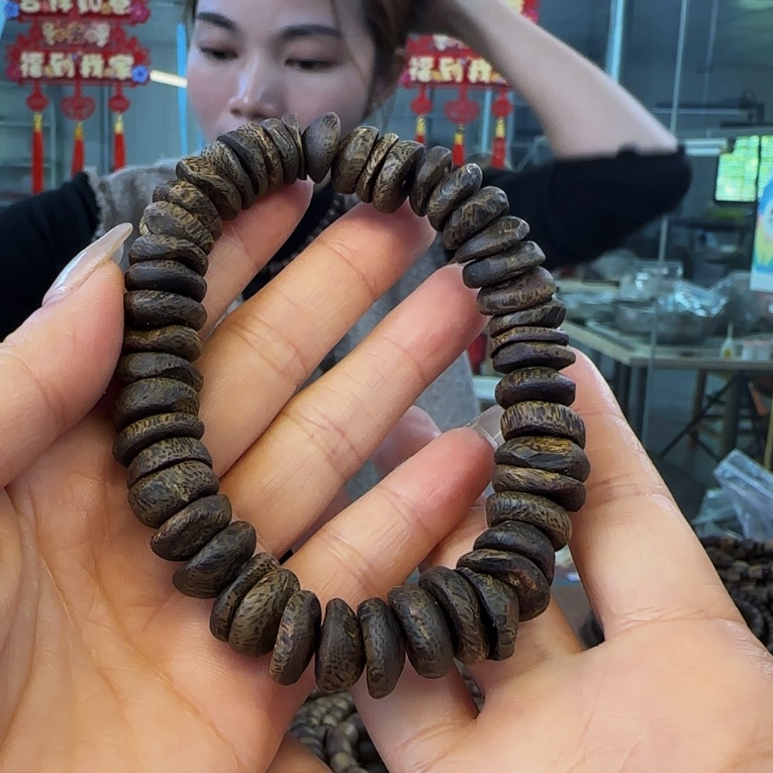 沉香手串多样性发货1条流油王沉水1219.5