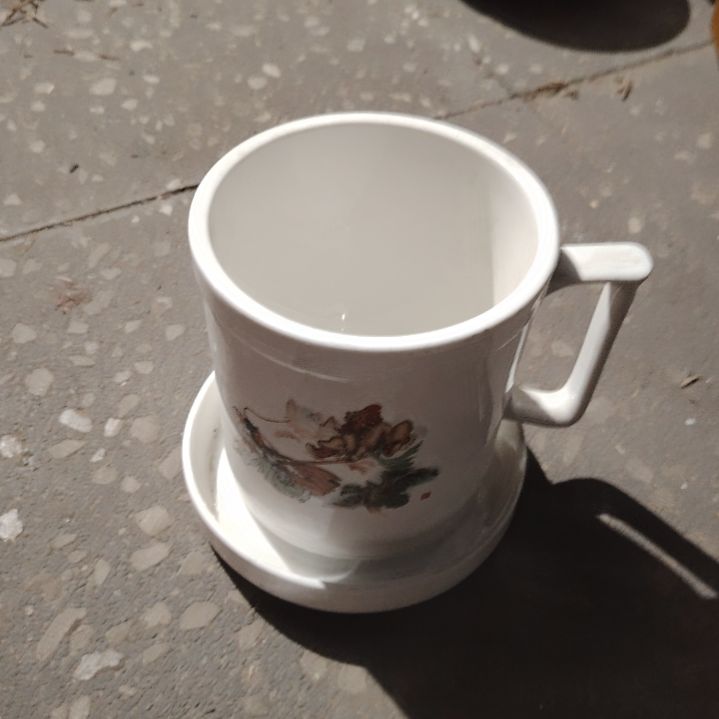 摆件陶瓷盘子碗啥都有