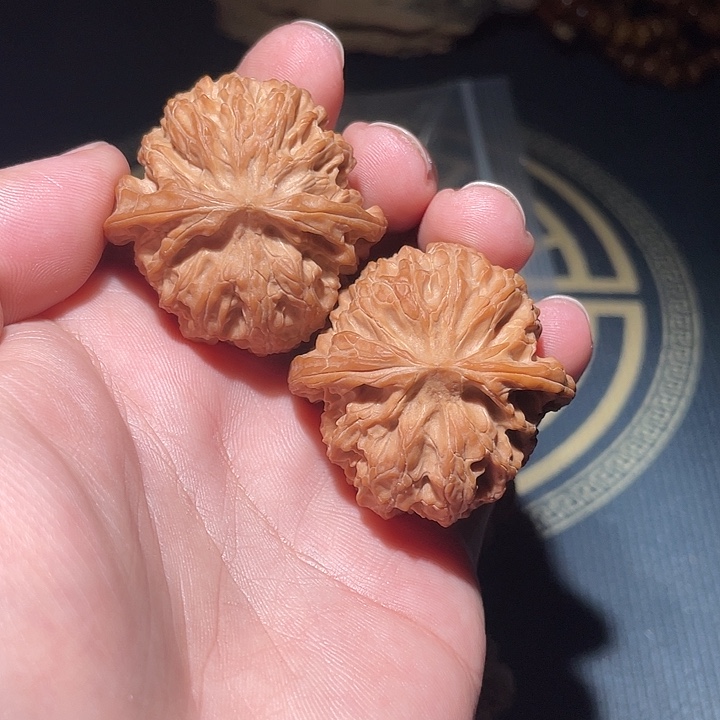 吊坠文玩核桃40➕尺寸苹果园