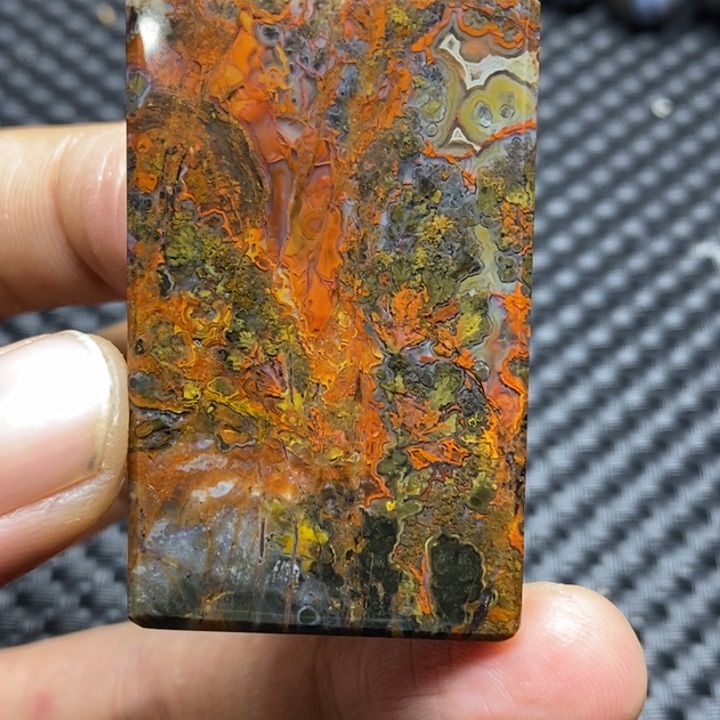 玛瑙/玉髓颈饰未镶嵌九*