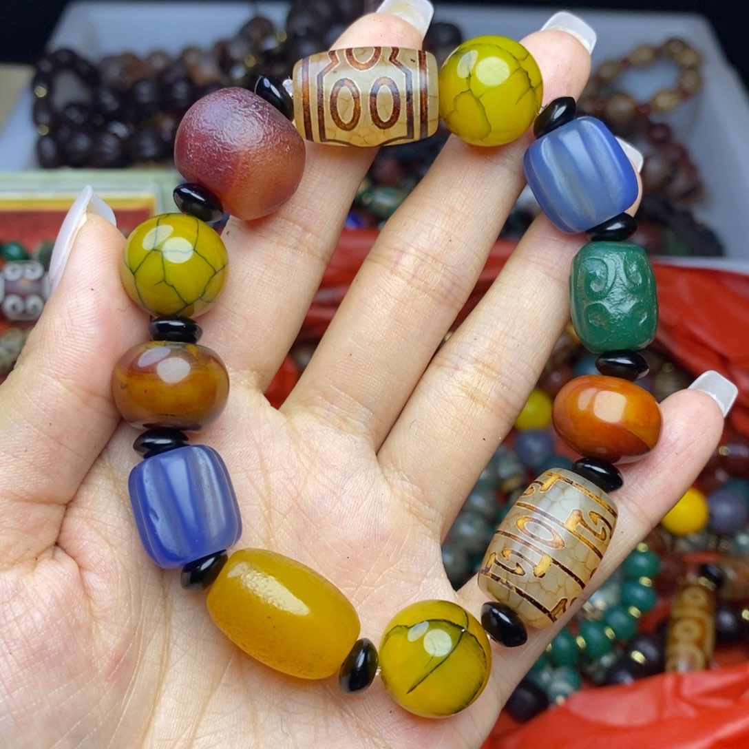 玛瑙/玉髓颈饰未镶嵌