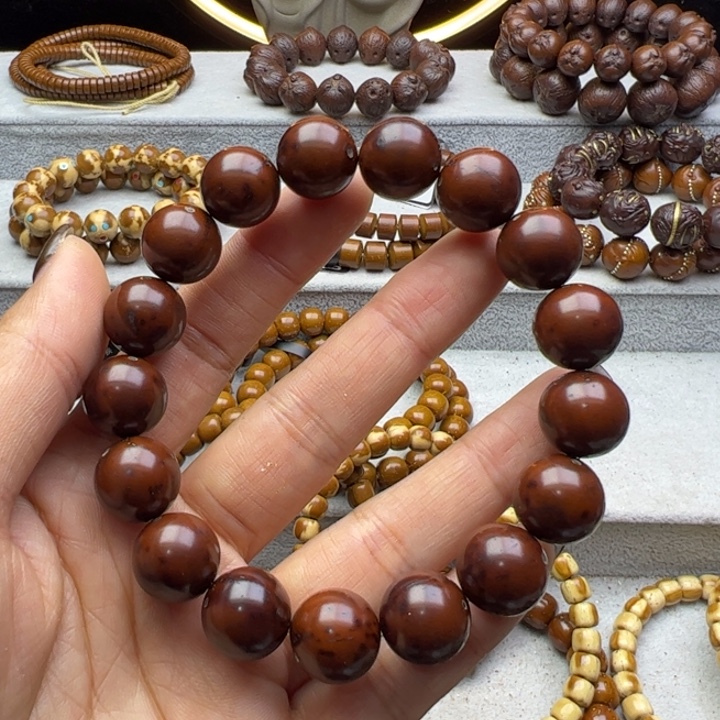 梦***里紫金鼠手串红皮光柱14—6