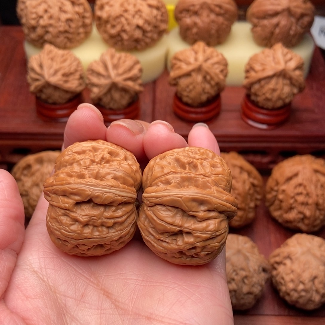 桃核把件平谷粗筋元宝37