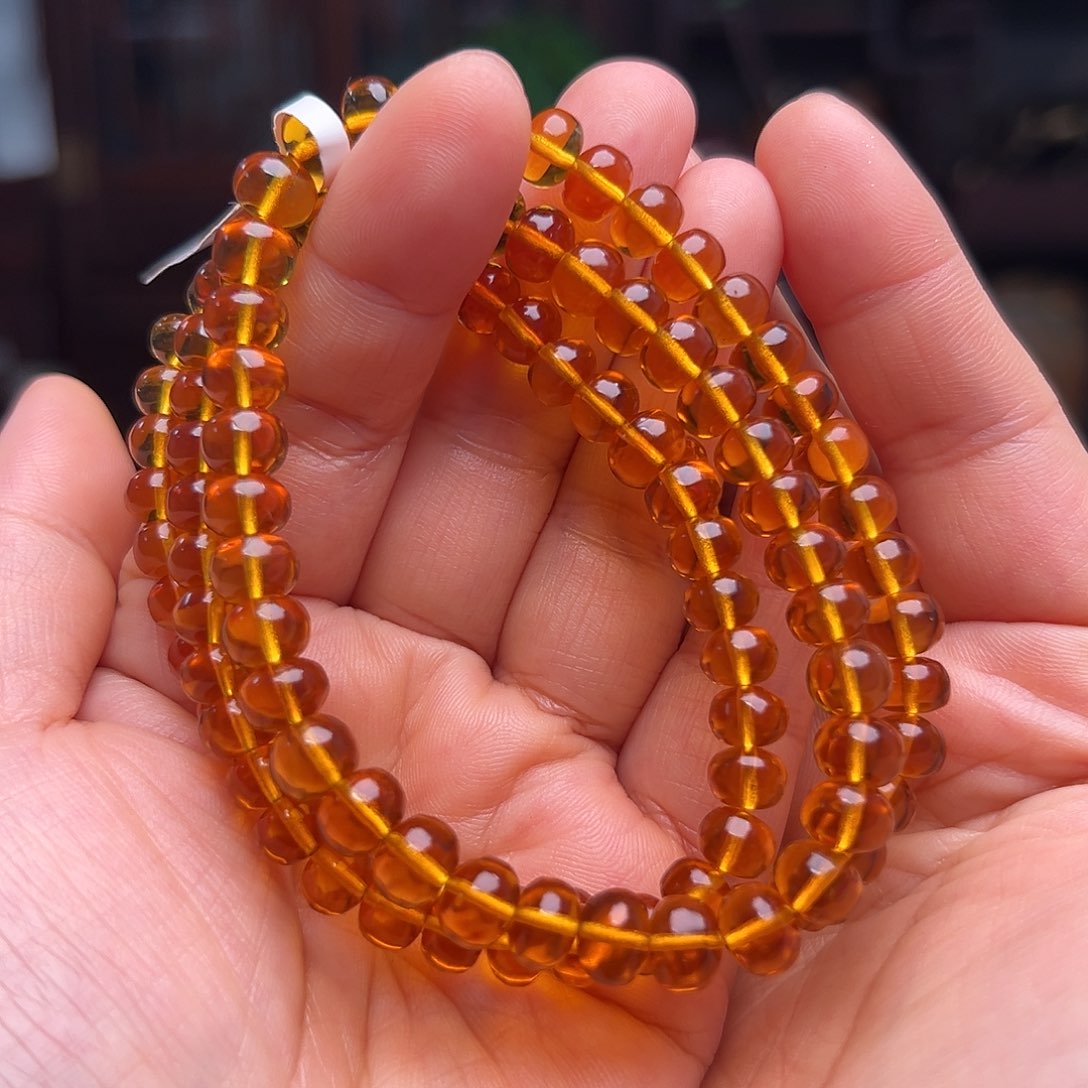 琥珀裸石未镶嵌抚顺琥珀20468。7m m