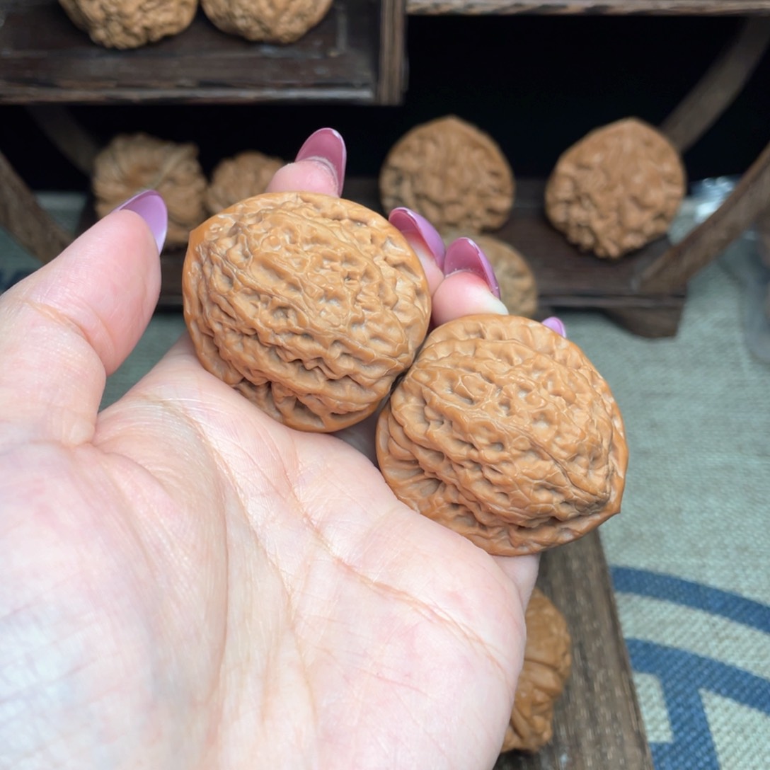 文玩核桃把件39金公子