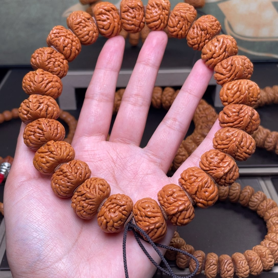 吊坠桃核22麒麟纹手持