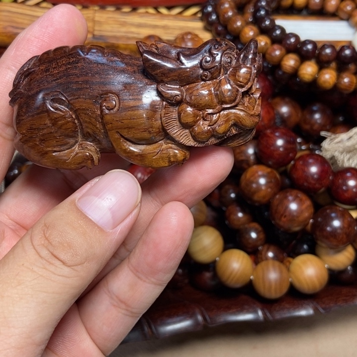 黄花梨/降香黄檀貔貅