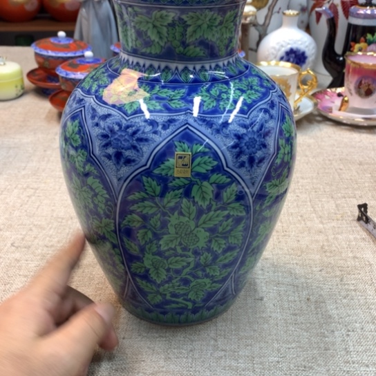 金瓷阁家的美丽瓷器