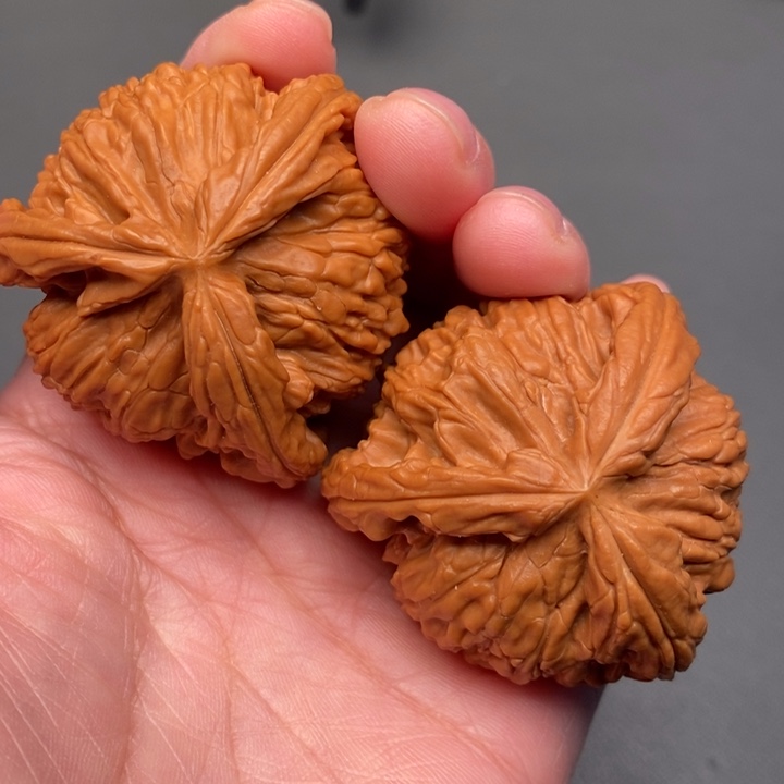 尹***然吊坠文玩核桃核桃核桃核桃