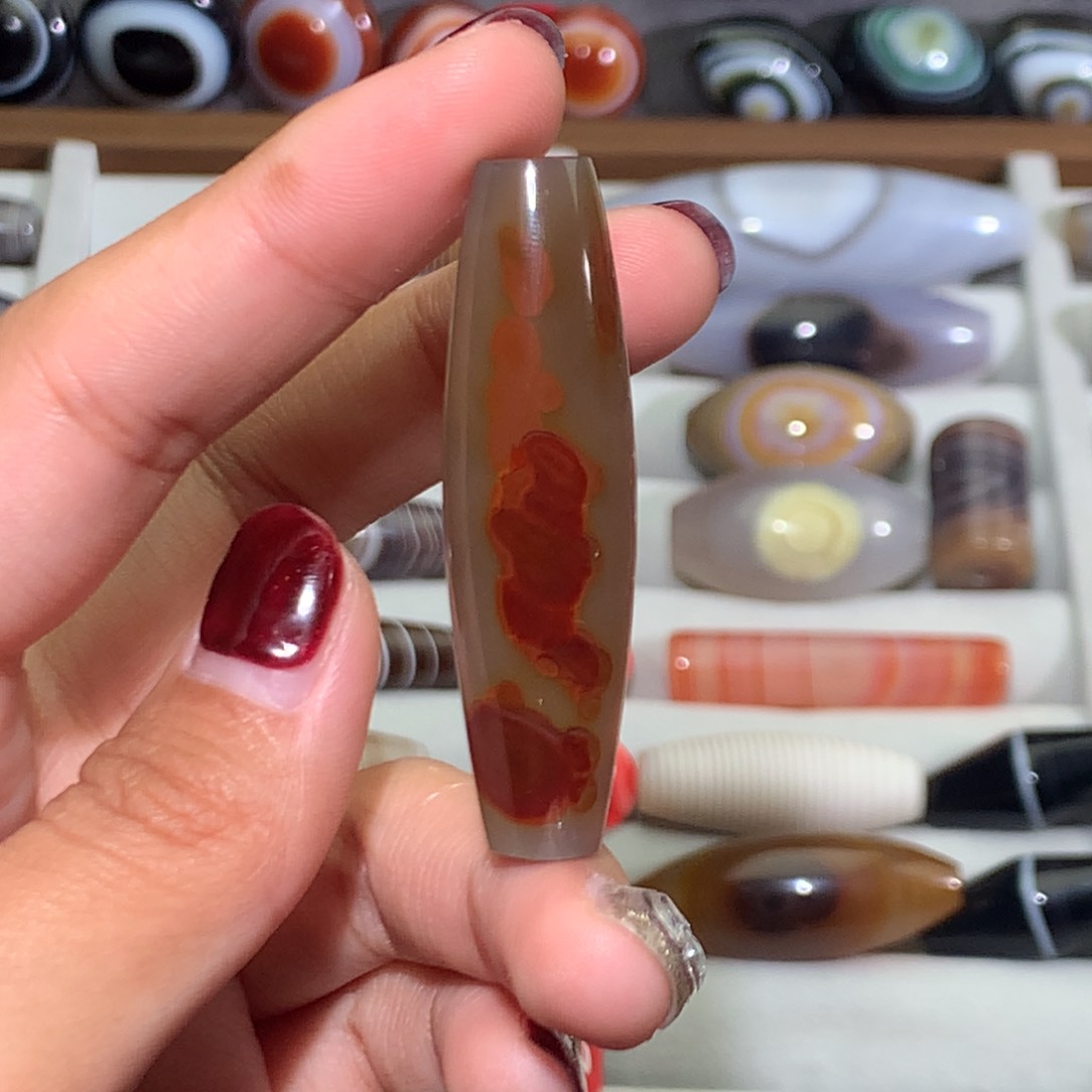 玛瑙/玉髓颈饰未镶嵌