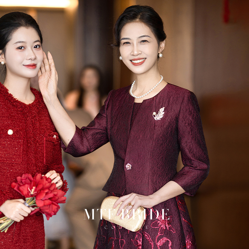 满庭芳华【雅茹】妈妈婚宴礼服气质显瘦套装酒红提花高级喜婆婆套装