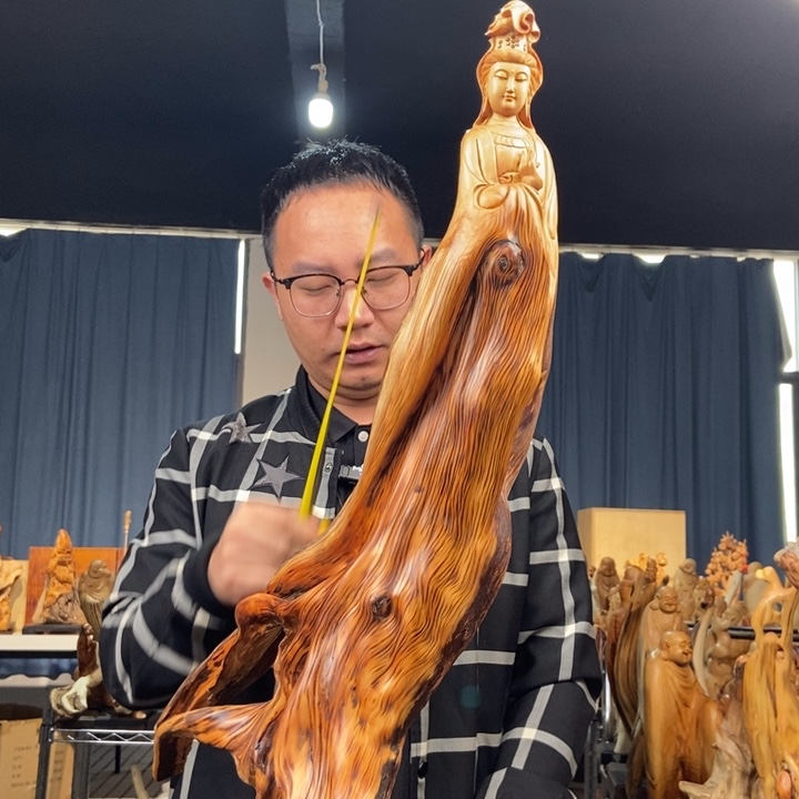 柏木（崖柏）随型摆件