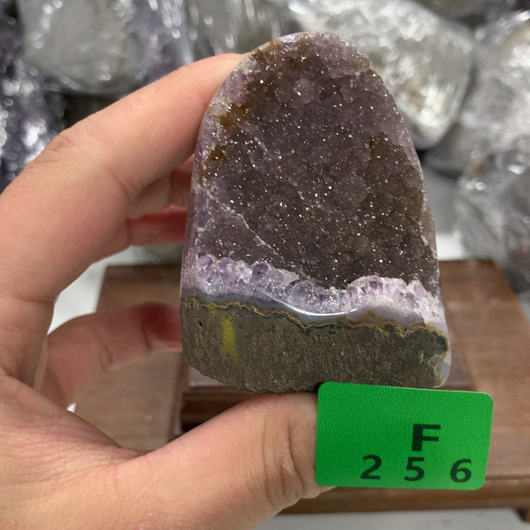 紫晶大型摆件（非配饰）未镶嵌